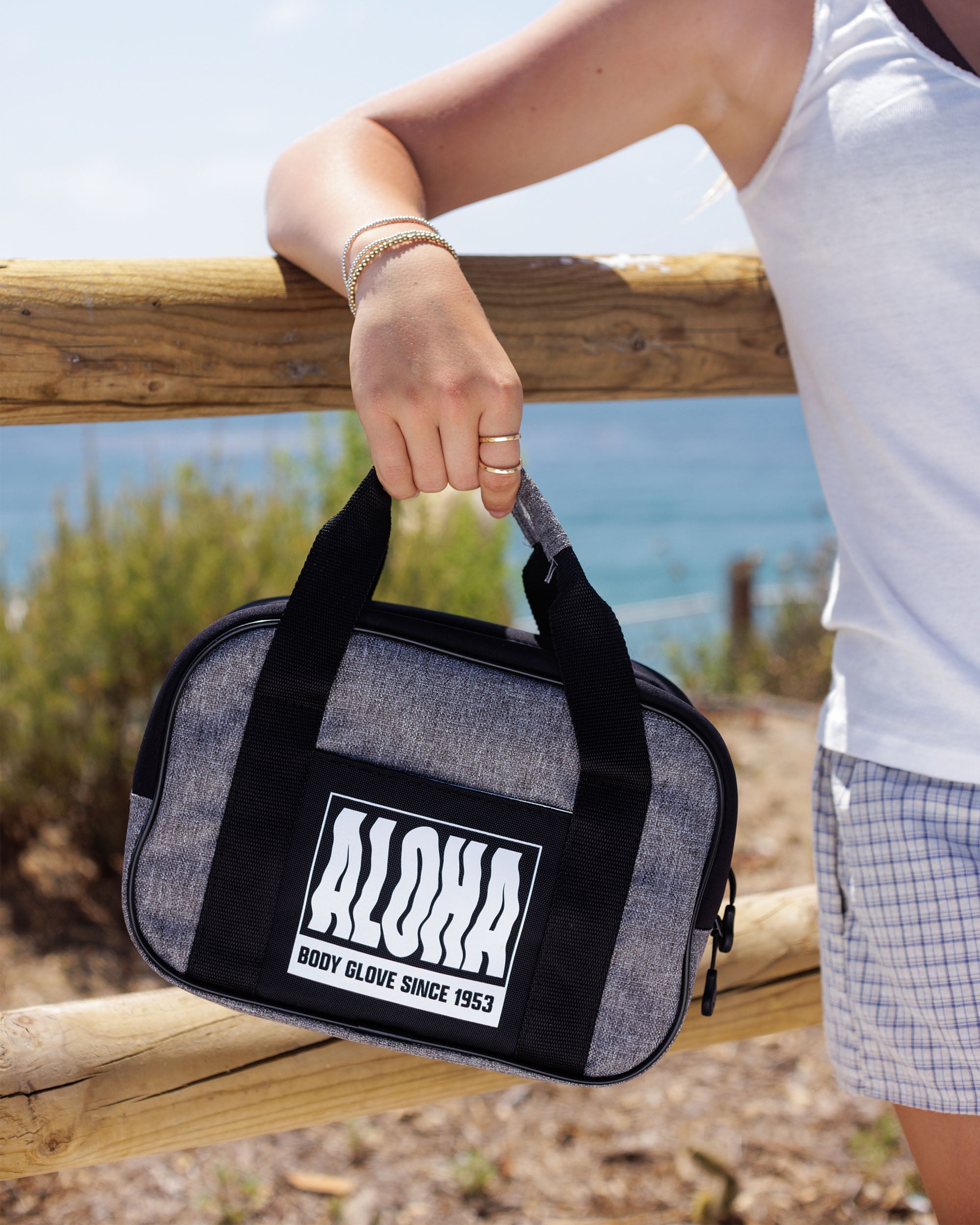 Dome Lunch Tote Body Glove Outlet